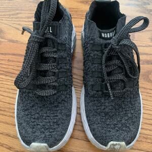 Nobull runners shoe Size 8 Women